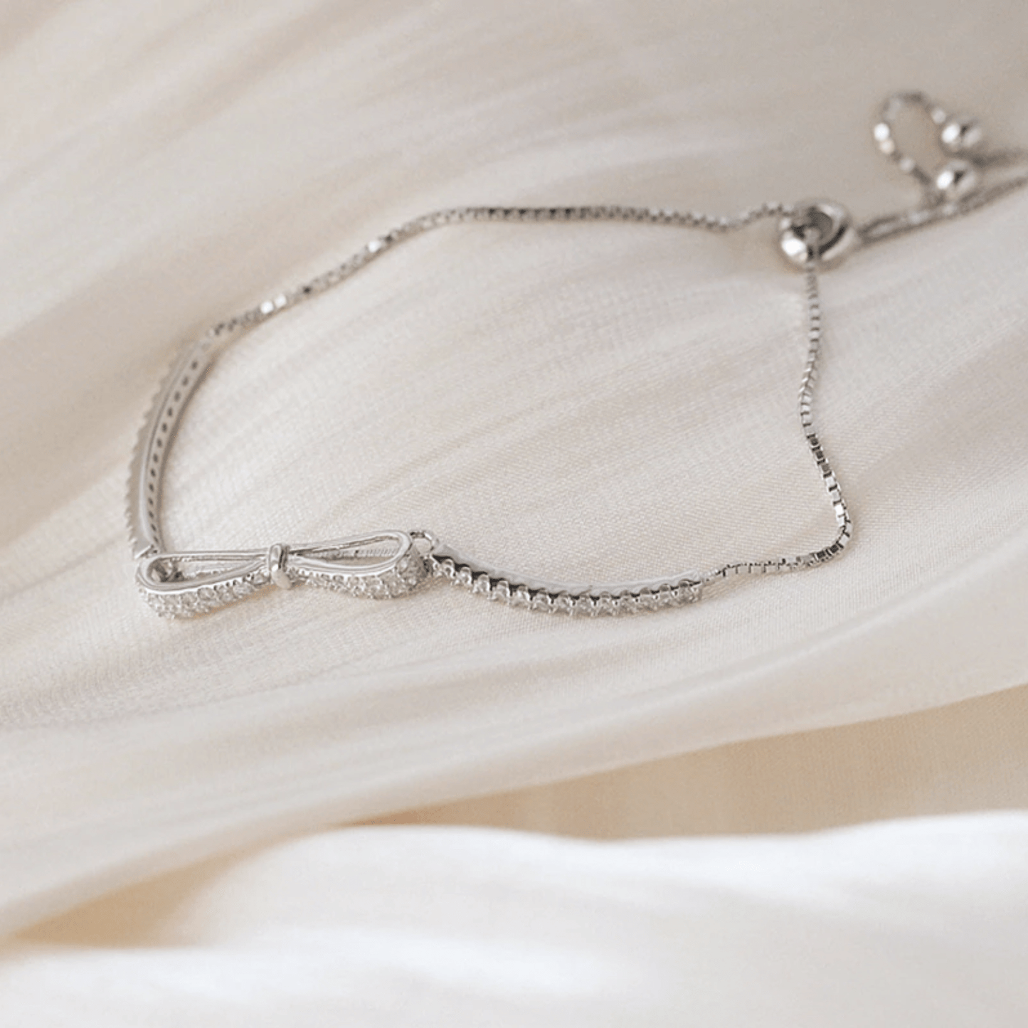 The Zoey Bow Knot Bracelet